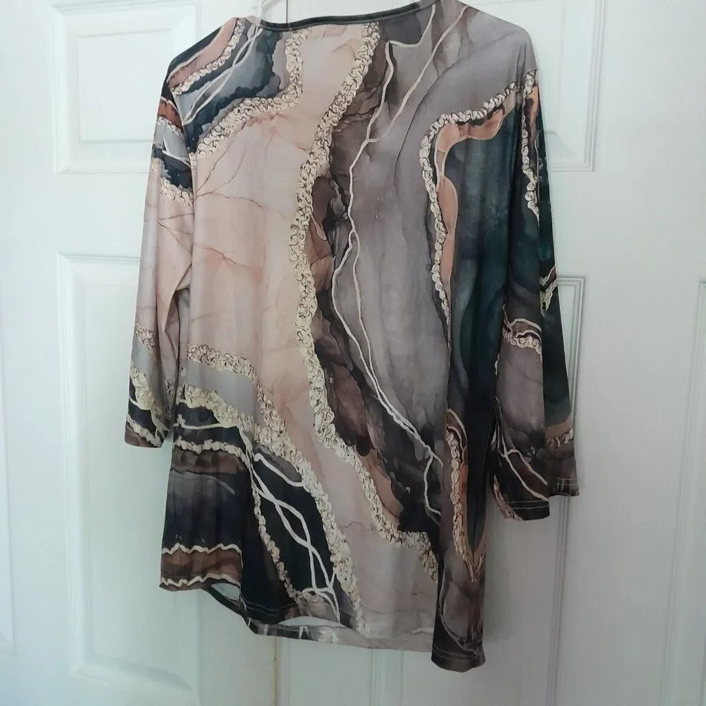 Women Floral Pullover Long Sleeve 3 Frontal Buttons, V Neck, Size Large